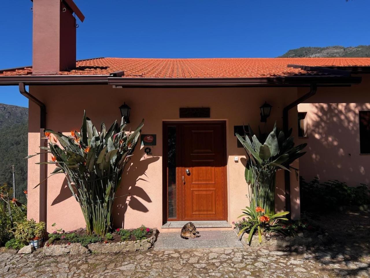 Quinta De Gestacos Villa Geres Exteriör bild